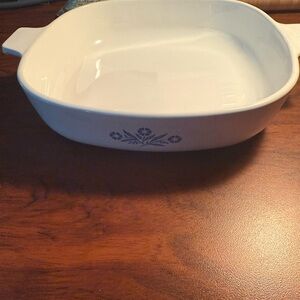 Corningware blue cornflower 9” baking dish.